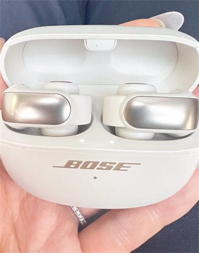 보스/BOSE 울트라 오픈 이어버드 화이트 스모크 Bose-White photo review
