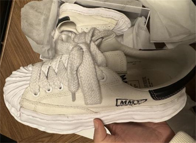 메종 미하라 야스히로 블레이키 OG 솔 캔버스 로우탑 스니커즈 화이트 A08FW735-WHITE photo review