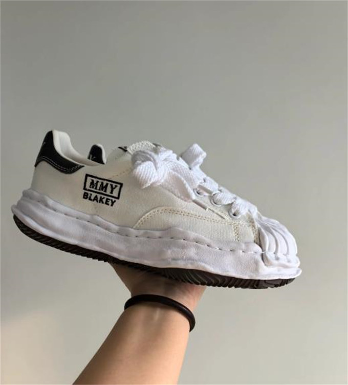 메종 미하라 야스히로 블레이키 OG 솔 캔버스 로우탑 스니커즈 화이트 A08FW735-WHITE photo review