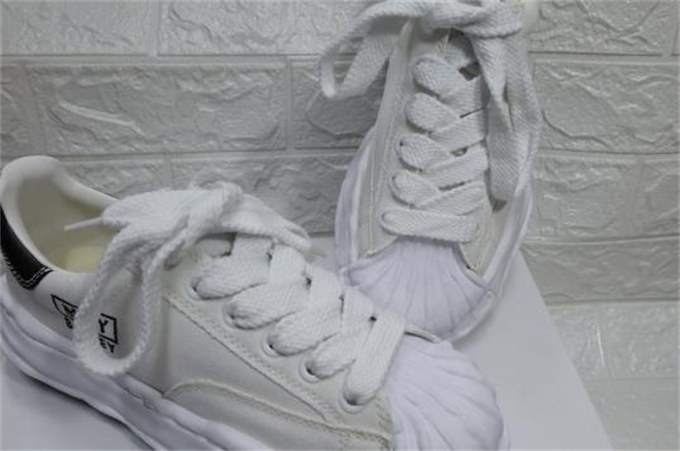 메종 미하라 야스히로 블레이키 OG 솔 캔버스 로우탑 스니커즈 화이트 A08FW735-WHITE photo review