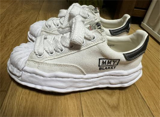 메종 미하라 야스히로 블레이키 OG 솔 캔버스 로우탑 스니커즈 화이트 A08FW735-WHITE photo review